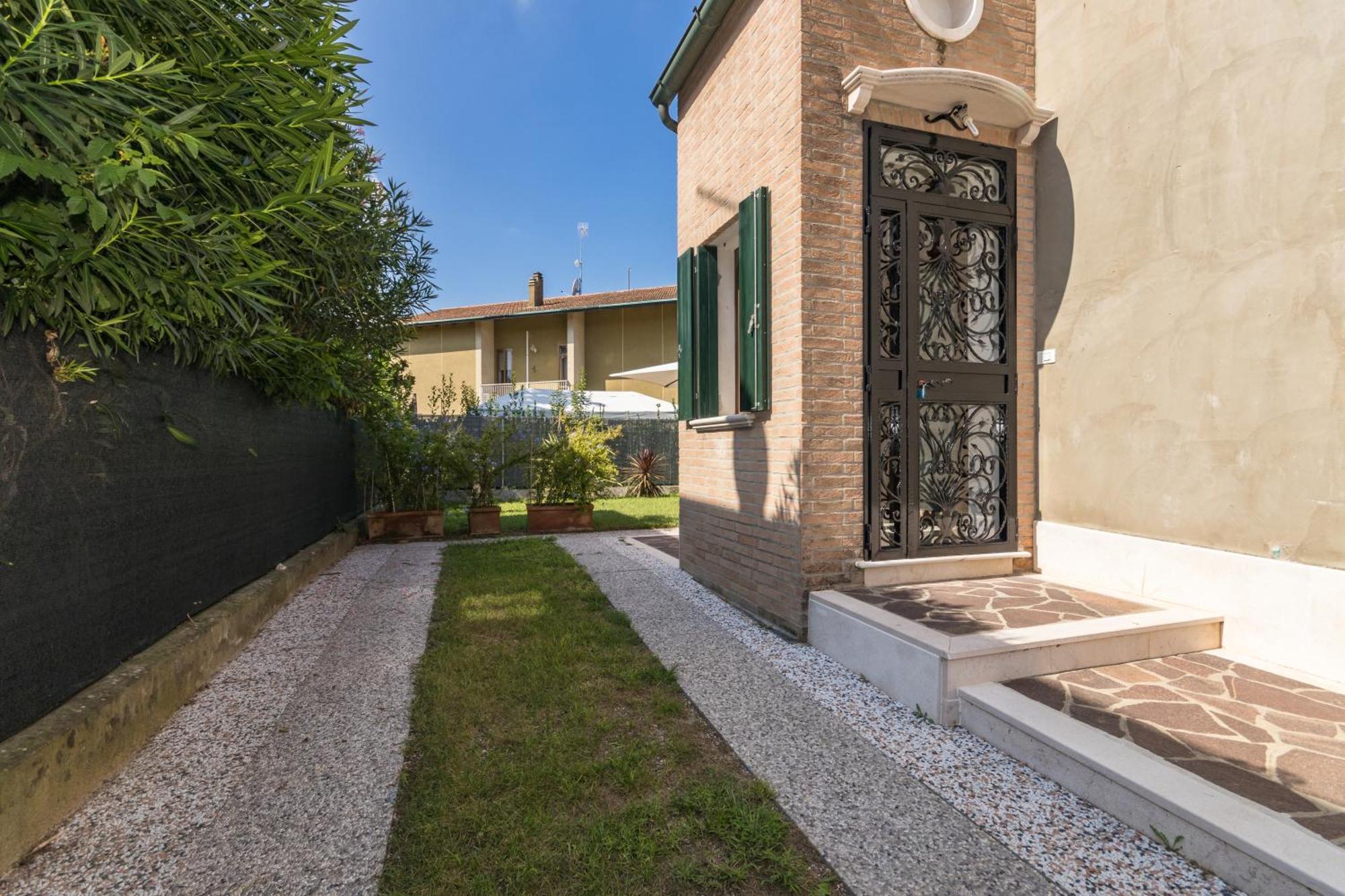 Bertos House Tra Mare E Laguna كافالّينو المظهر الخارجي الصورة